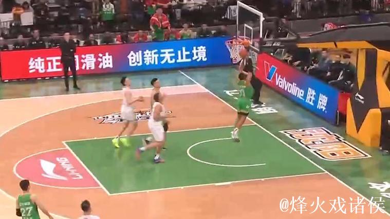 库里26分追梦准三双米勒空砍33分 勇士力克黄蜂 库里26分追梦准三双米勒空砍33分 勇士力克黄蜂